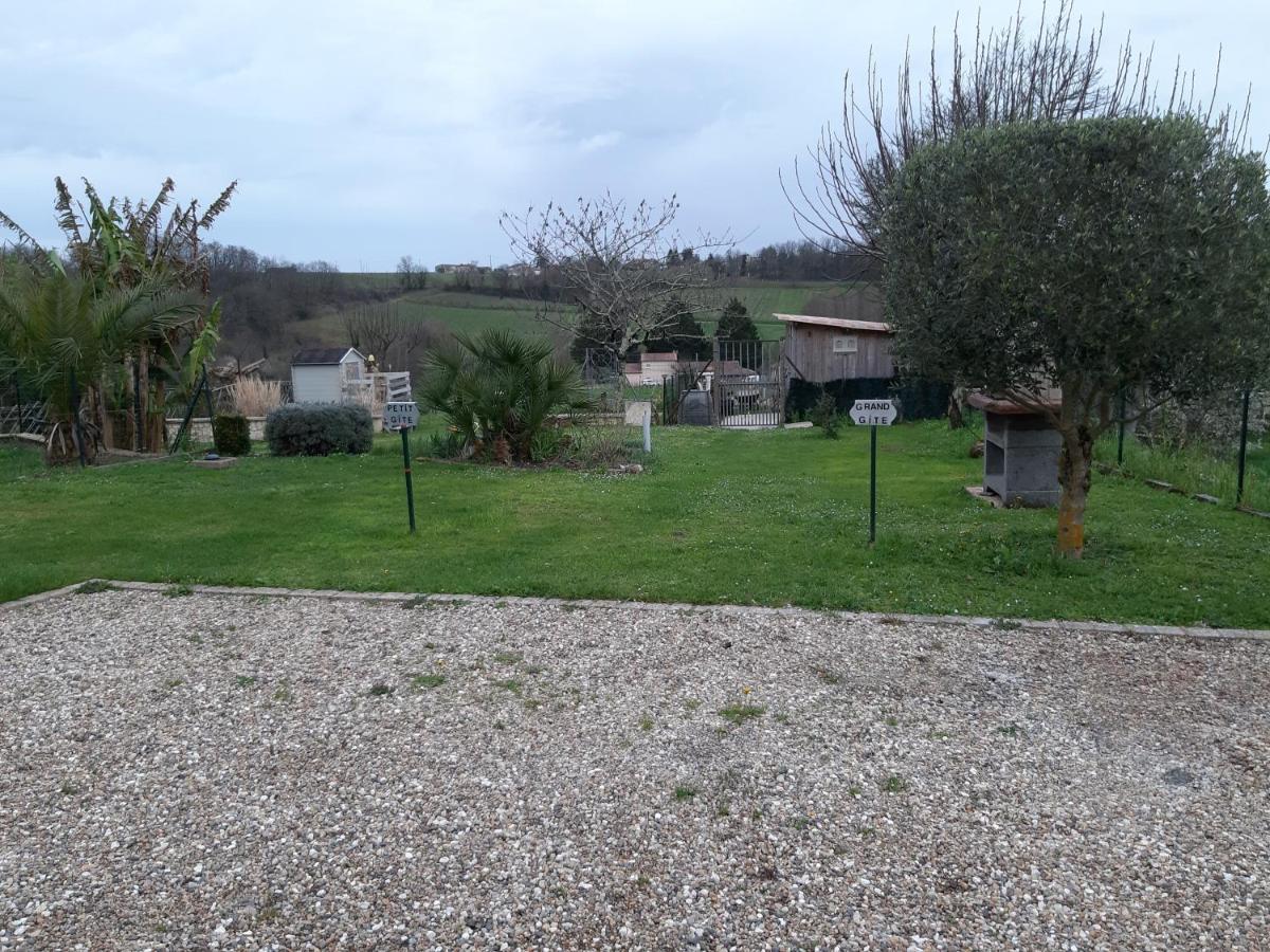 Gite Les Deux Meules Sainte-Colombe  Luaran gambar