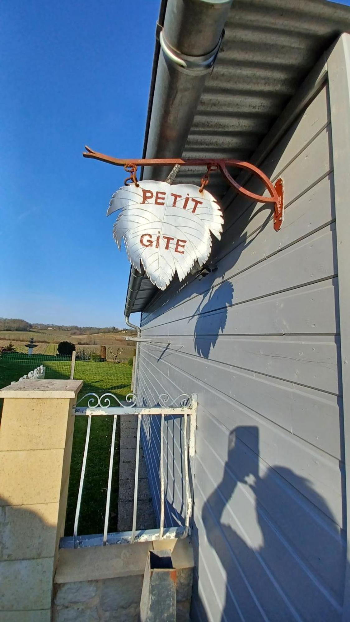 Gite Les Deux Meules Sainte-Colombe  Luaran gambar
